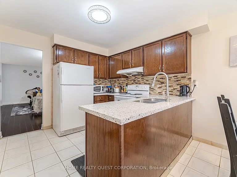 1722 Princelea Pl #B — Photo 5