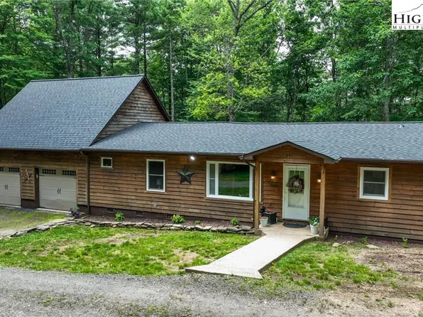 251 Pisgah Heights, West Jefferson, NC 28694