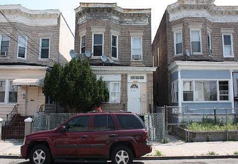 1st image of 3159 103rd St