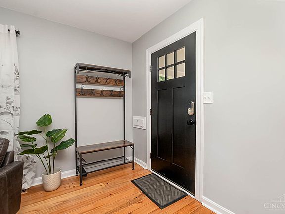 3rd image of 6727 Britton Ave