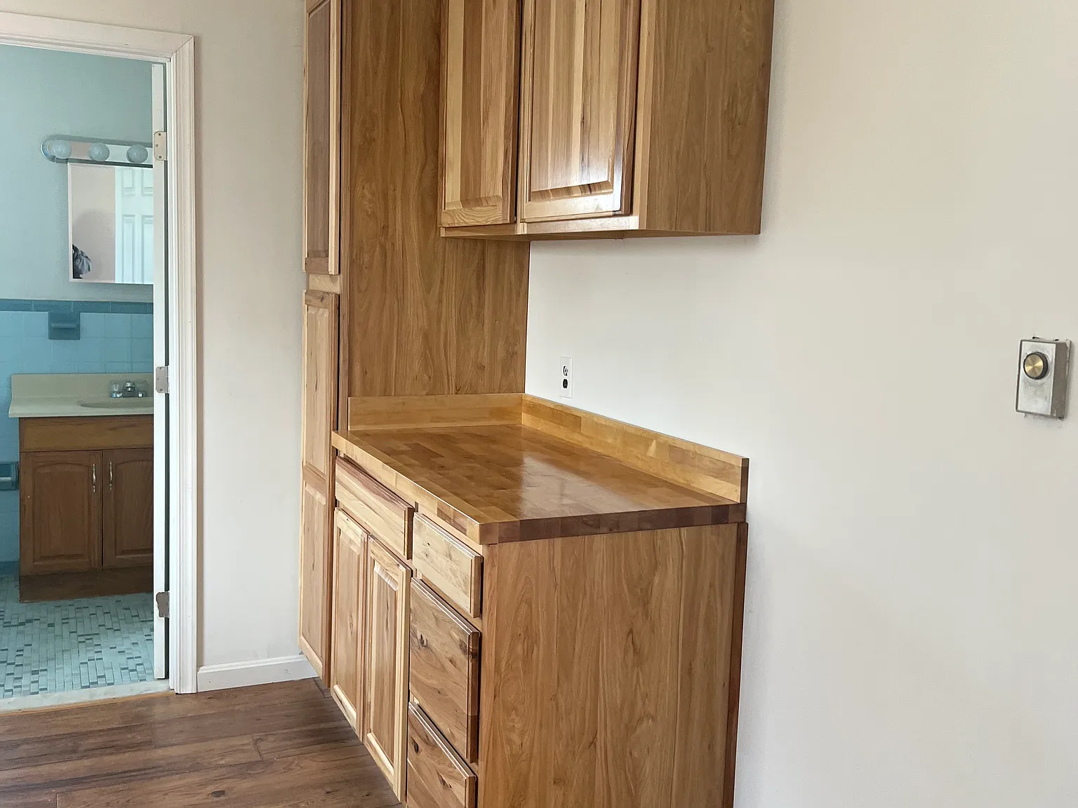 1 bed, $1,100 — Photo 3