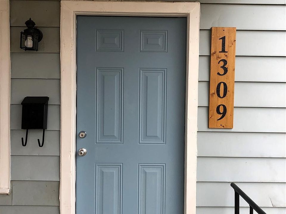 1st image of 1309 N Irvington Ave