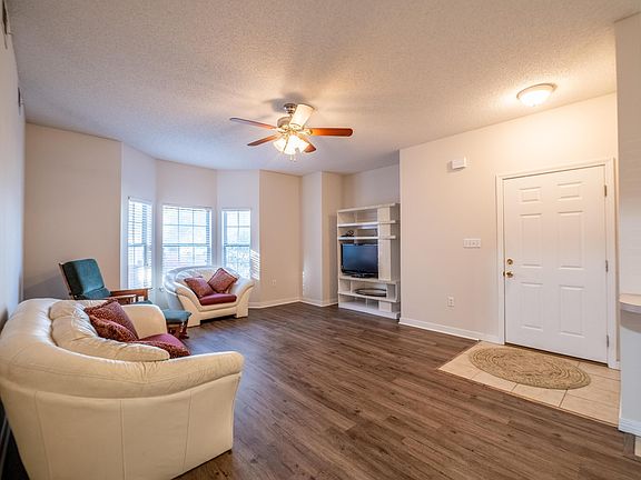 4th image of 1501 Partin Dr N APT 132
