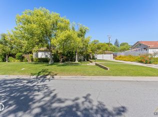 3020 N Inyo St, Bakersfield, CA 93305