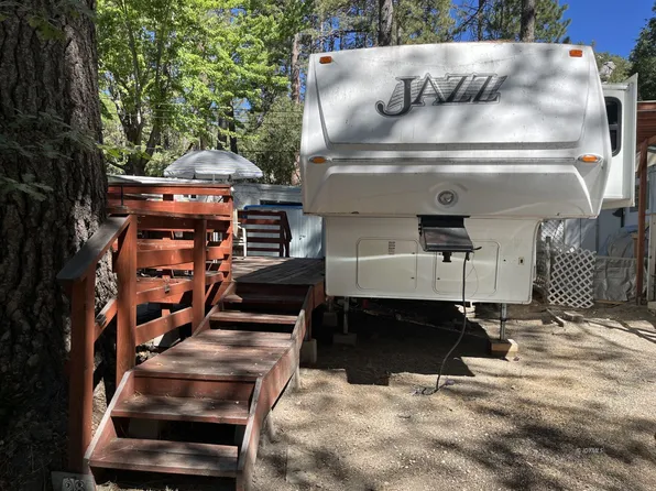 26350 Delano Dr #28, Idyllwild, CA 92549