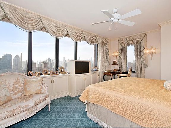 4th image of 52 E End Ave APT 33