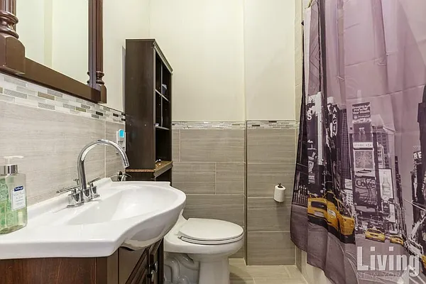 Rented by Living New York | media 18