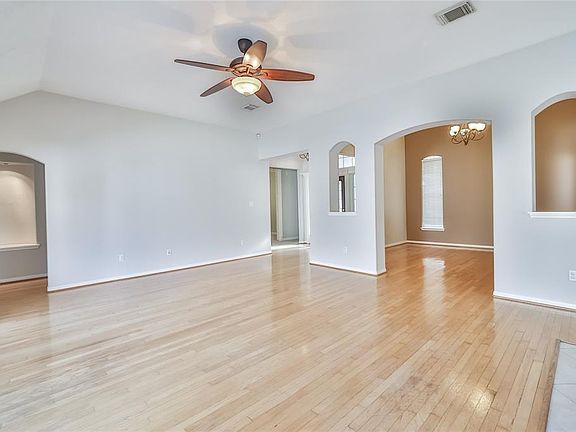 5th image of 17502 Brushy River Ct