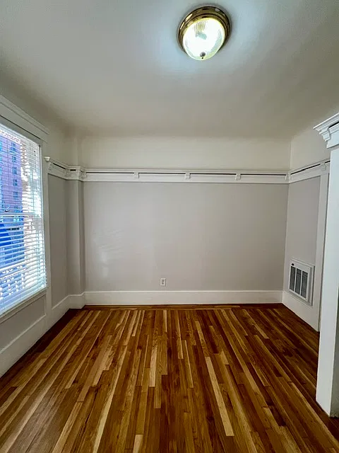542 Mason Street — Photo 3