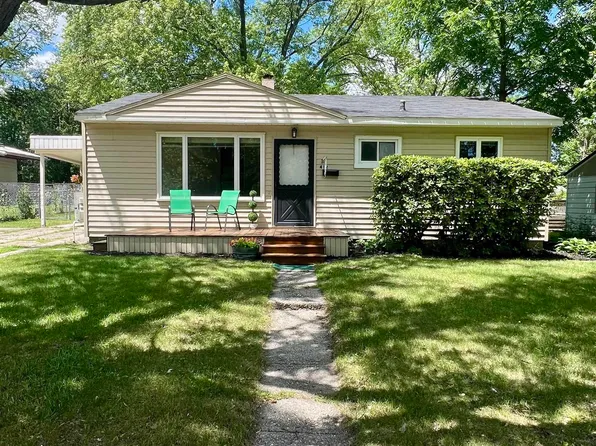 412 Rockingham Ave, Alma, MI 48801