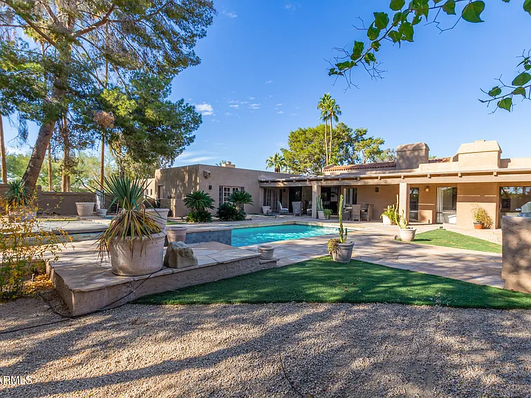 4450 E Camelback Rd #1 — Photo 49