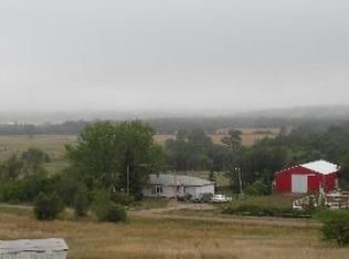 8600 111th St SE, Minot, ND 58701