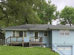 5609 Weir St, Omaha, NE 68117