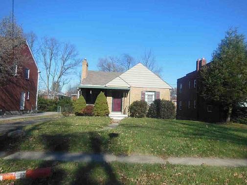 1st image of 2522 Losantiville Ave
