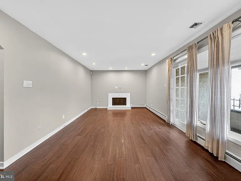 134 Centura — Photo 13