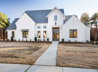 255 S Woodcreek Rd, Madison, MS 39110