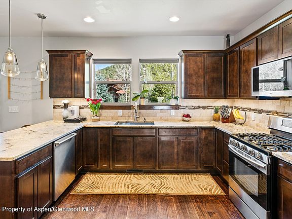 2nd image of 63 Cliff Rose Way