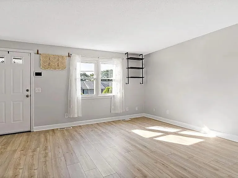 47 Morgan Ave #45 — Photo 5