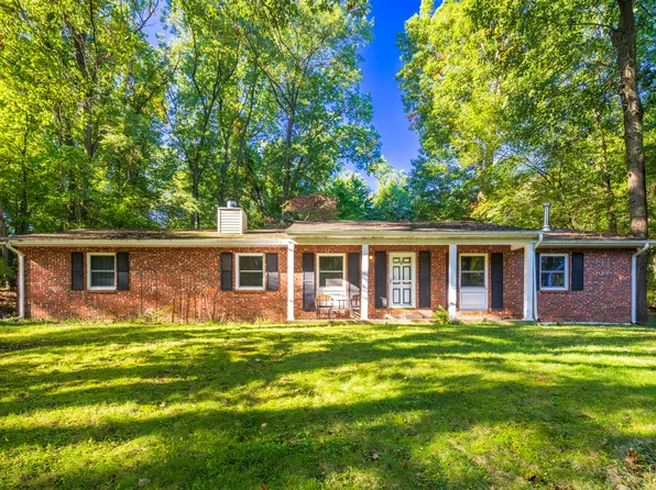 2702 N Goldring Rd, La Porte, IN 46350