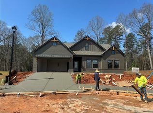 144 Rose Lake Ct, Hoschton, GA 30548