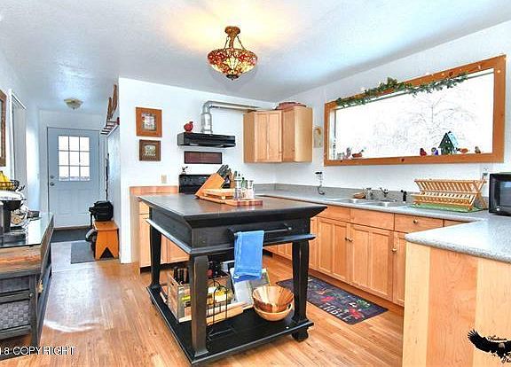 2nd image of 799 Duckwood Ct
