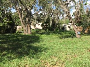 2688 Lakeview Dr, Sebring, FL 33870