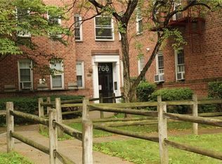 766 Bronx River Rd APT B55, Bronxville, NY 10708
