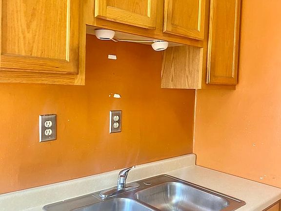 4th image of 1253 W Rosemont Ave #6257-3