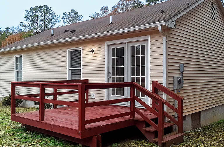 520 Lancaster Creek Dr — Photo 2