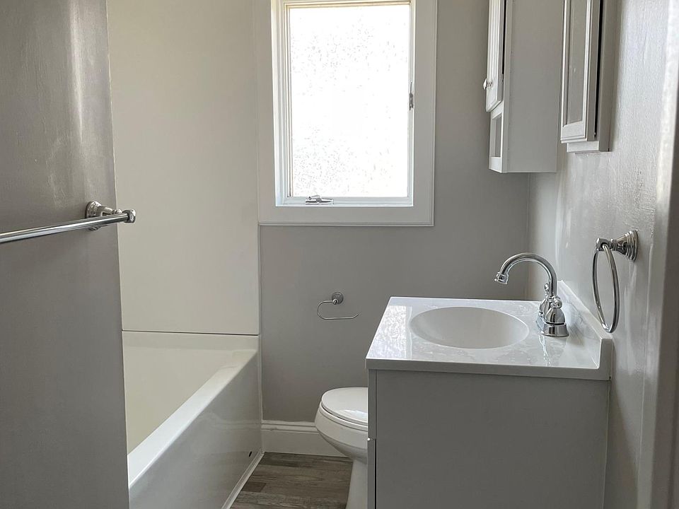 1st image of 55 Ellwood Ave Floor 2
