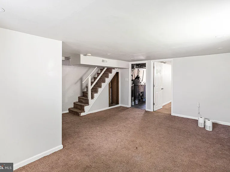 7436 Drexel Rd — Photo 13