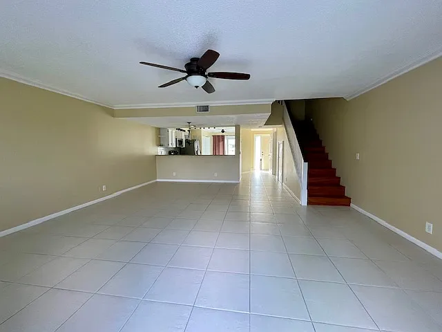 Livingroom/dining room