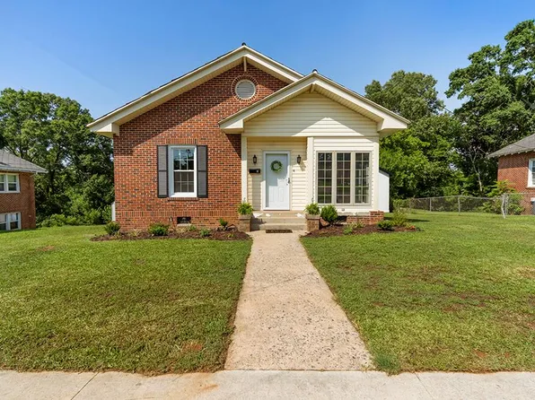 117 Liberty St, Ninety Six, SC 29666