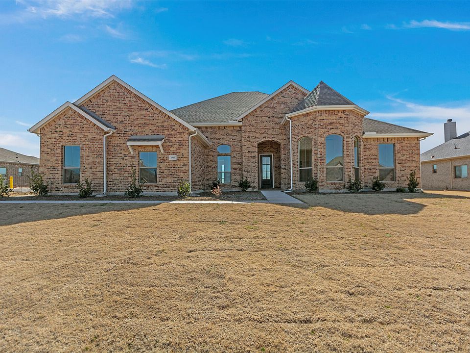 1st image of 1913 Creekview Ln