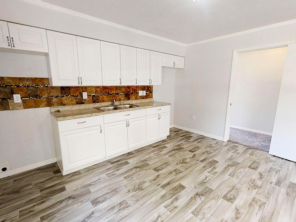 1st image of 19090 SE 136th Ct