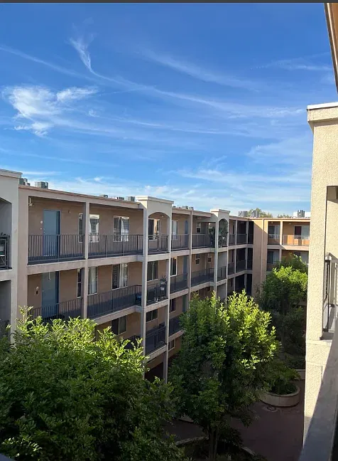 Bella Vista — Photo 3
