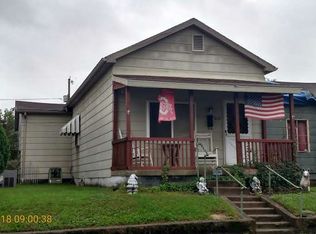 812 S 8th St, Ironton, OH 45638