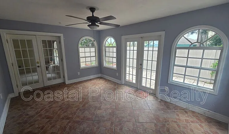 5005 Dollarway Ct — Photo 28