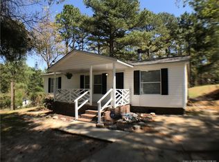 701 McDougald Dr, Raeford, NC 28376