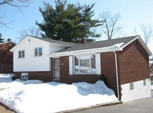 1243 Cardinal Dr, Pittsburgh, PA 15243