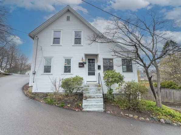 37 North St, Medway, MA 02053