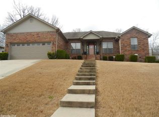 1404 Winbourne Dr, N Little Rock, AR 72116