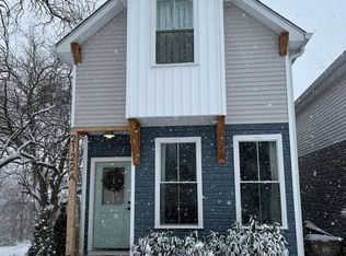 2122 Burns St, Nashville, TN 37216