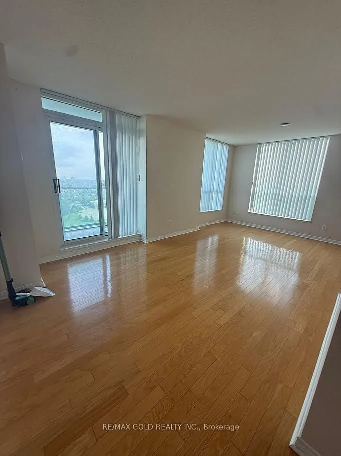 2 bed, $3,000 — Photo 2