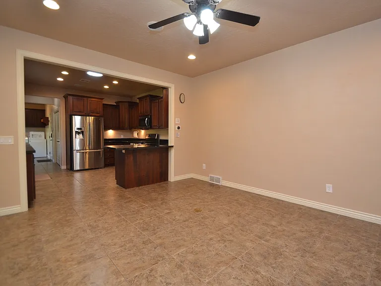 10741 S Weiss Dr — Photo 16
