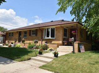 4331 S Packard Ave, Cudahy, WI 53110