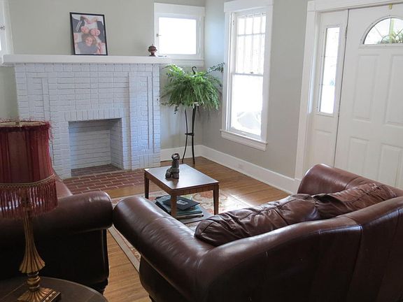 5th image of 1745 Deerwood Ave