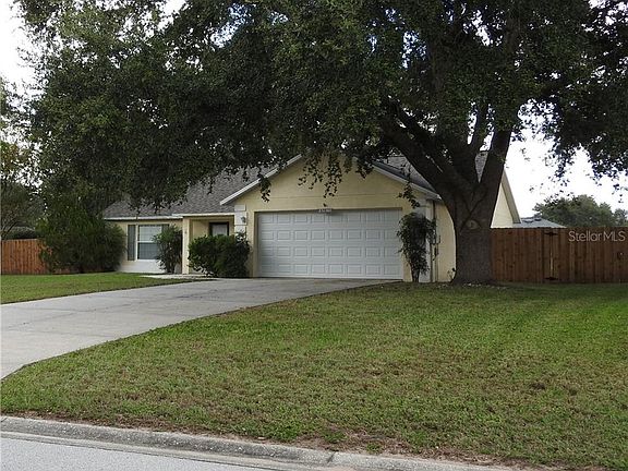 2nd image of 35040 Queens Way