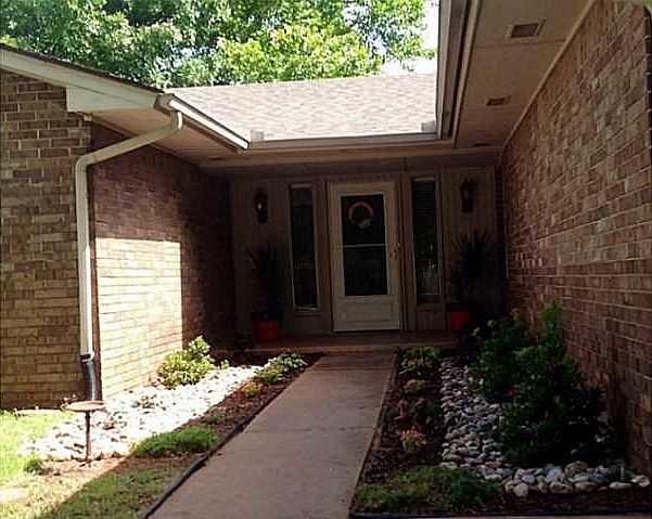 1st image of 812 Belle Air Ave