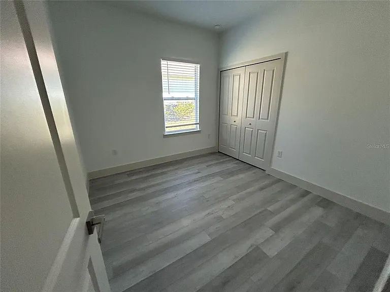 1531 W Gainsboro Ln — Photo 22